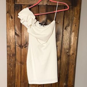 One-Shoulder White Ruffle Cocktail Dress